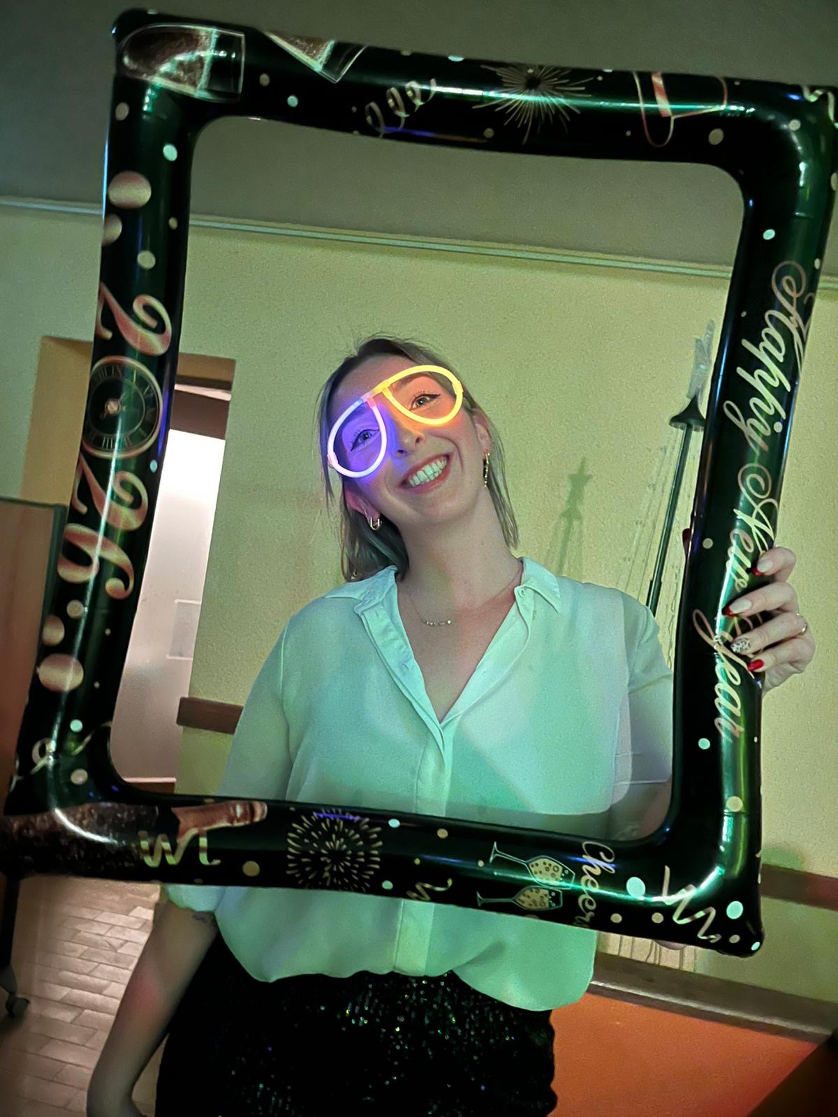 Alicia, professeure du Skydancer Club en soirée